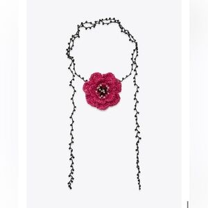 Zara Flower Necklace NWT
